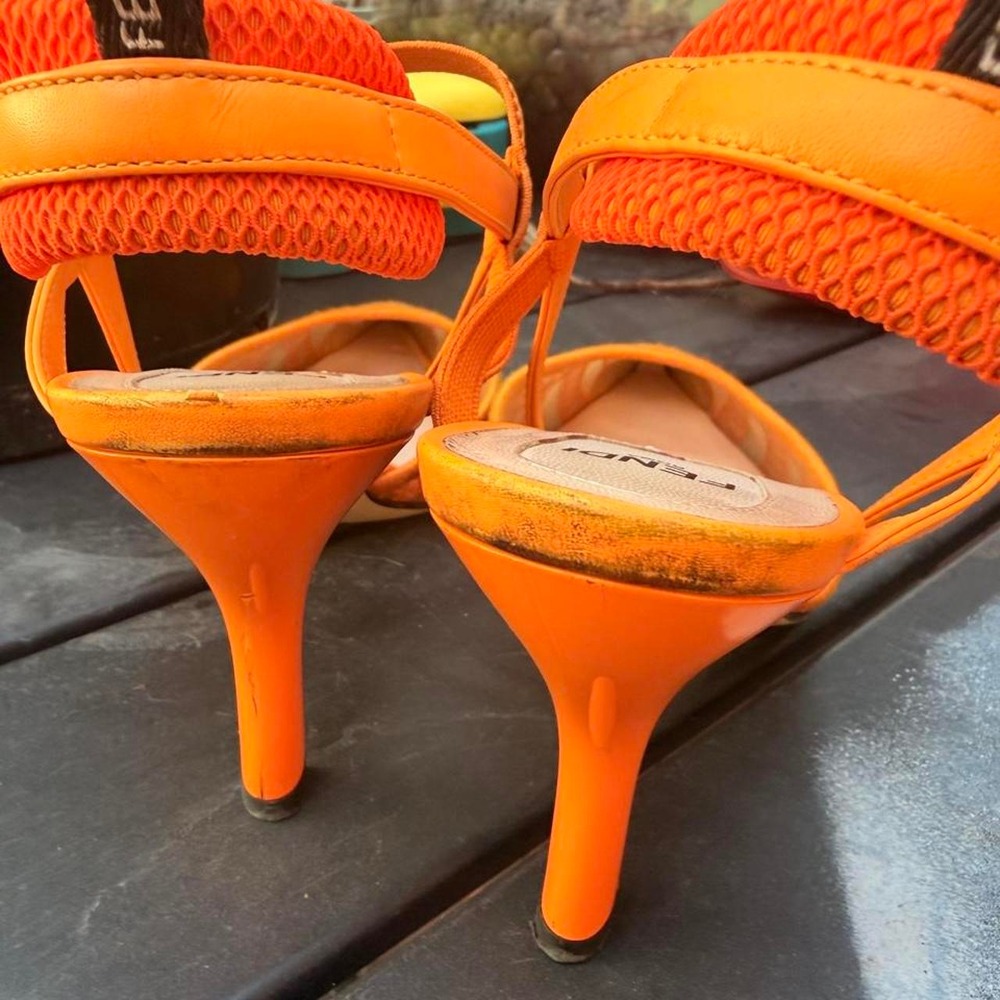Fendi Colibri Orange Mesh Slingback Pumps Neon Pointed Toe Kitten Heels 36.5 - Picture 4 of 8